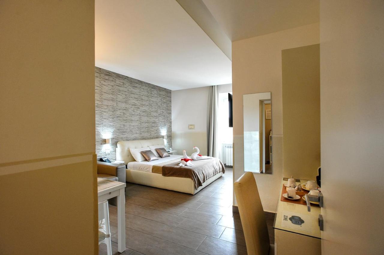 Domus Castroni Pompeo Magno Couette-café Rome