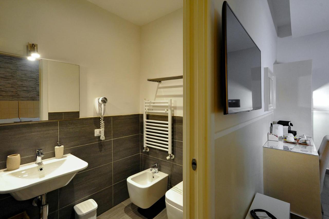 Couette-café Domus Castroni Pompeo Magno 3*